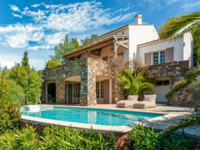 Sea-view Villa in Cavalaire sur Mer